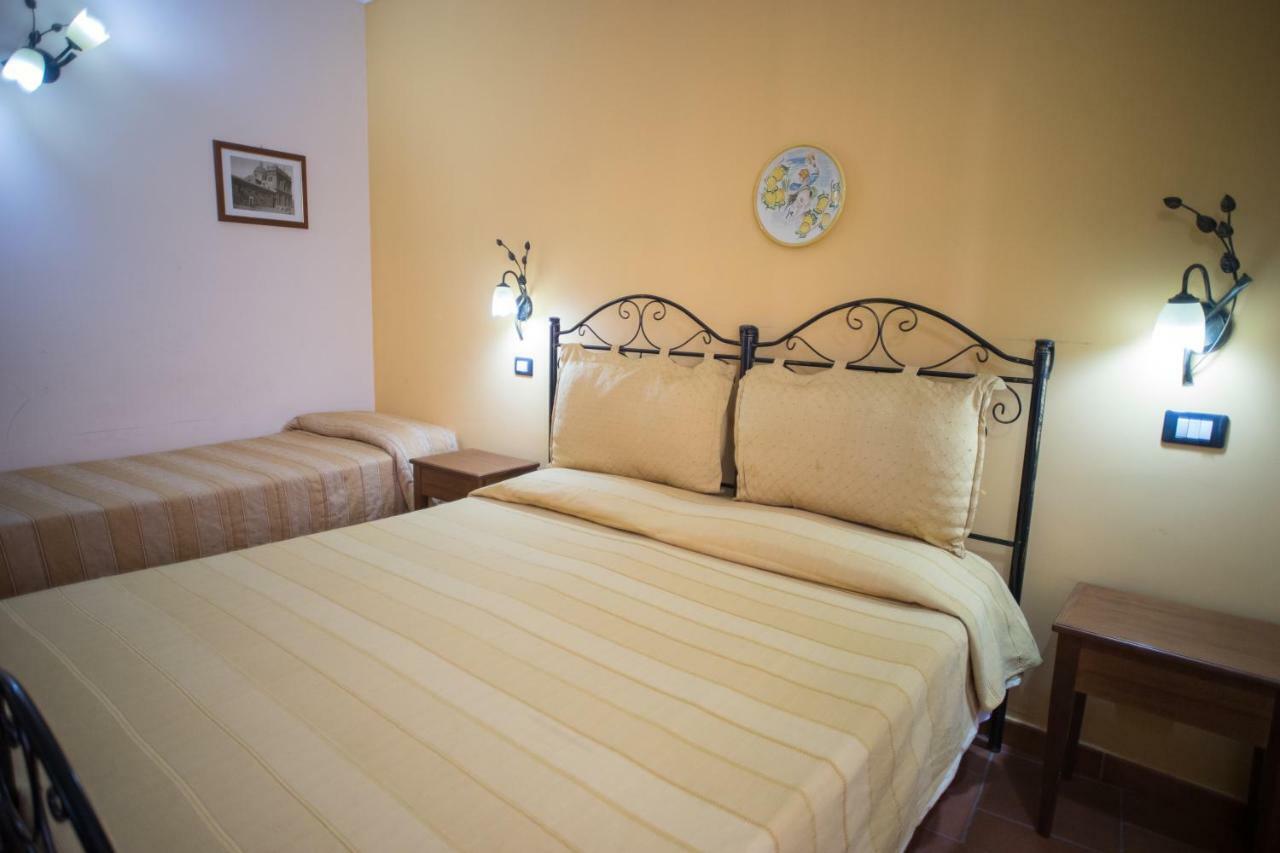B&B Salotto Di Athena Αγκριτζέντο Εξωτερικό φωτογραφία